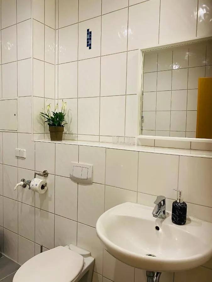 Modern & Cozy Rooms Leipzig-Gohlis 0*, Leipzig