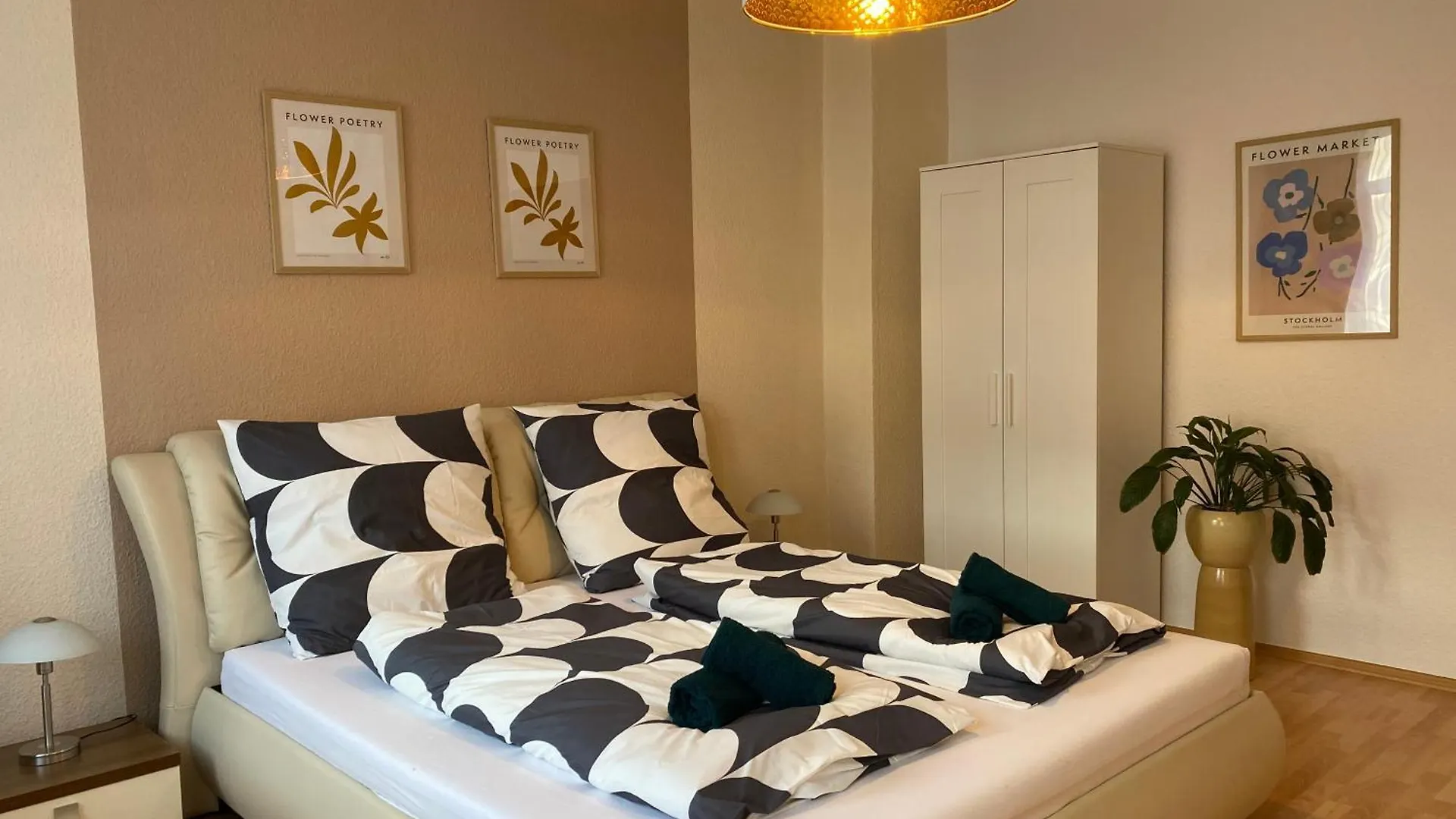 Modern & Cozy Rooms Leipzig-Gohlis Homestay